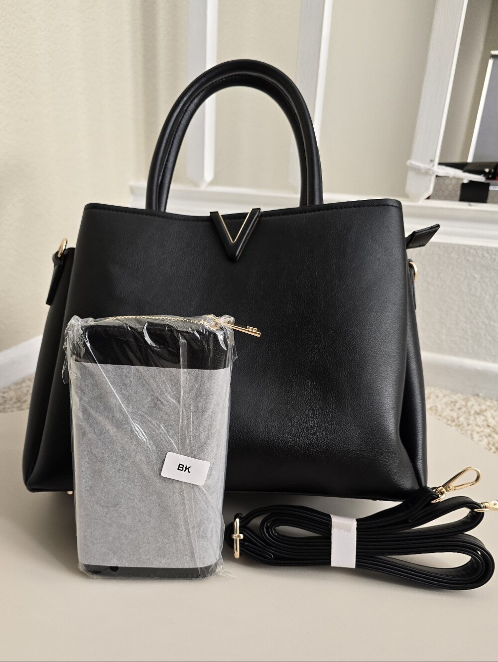 Satchel Handbag with A Large Wallet